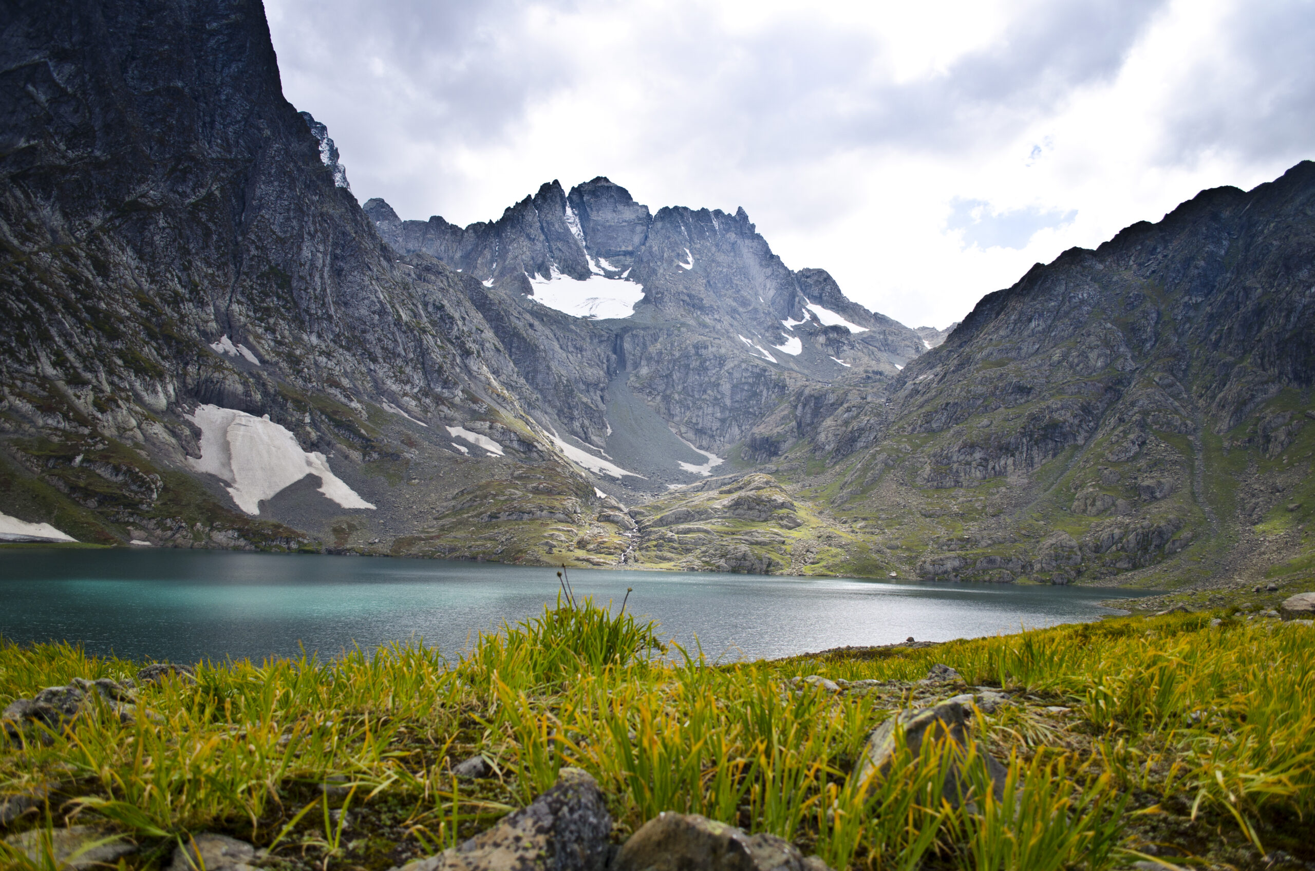 Kashmir Great Lakes Trek in June